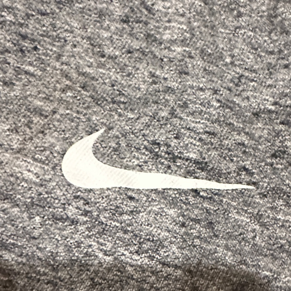 Nike Women's Dark Gray Cropped Joggers with Logo Italy - Picture 8 of 9
